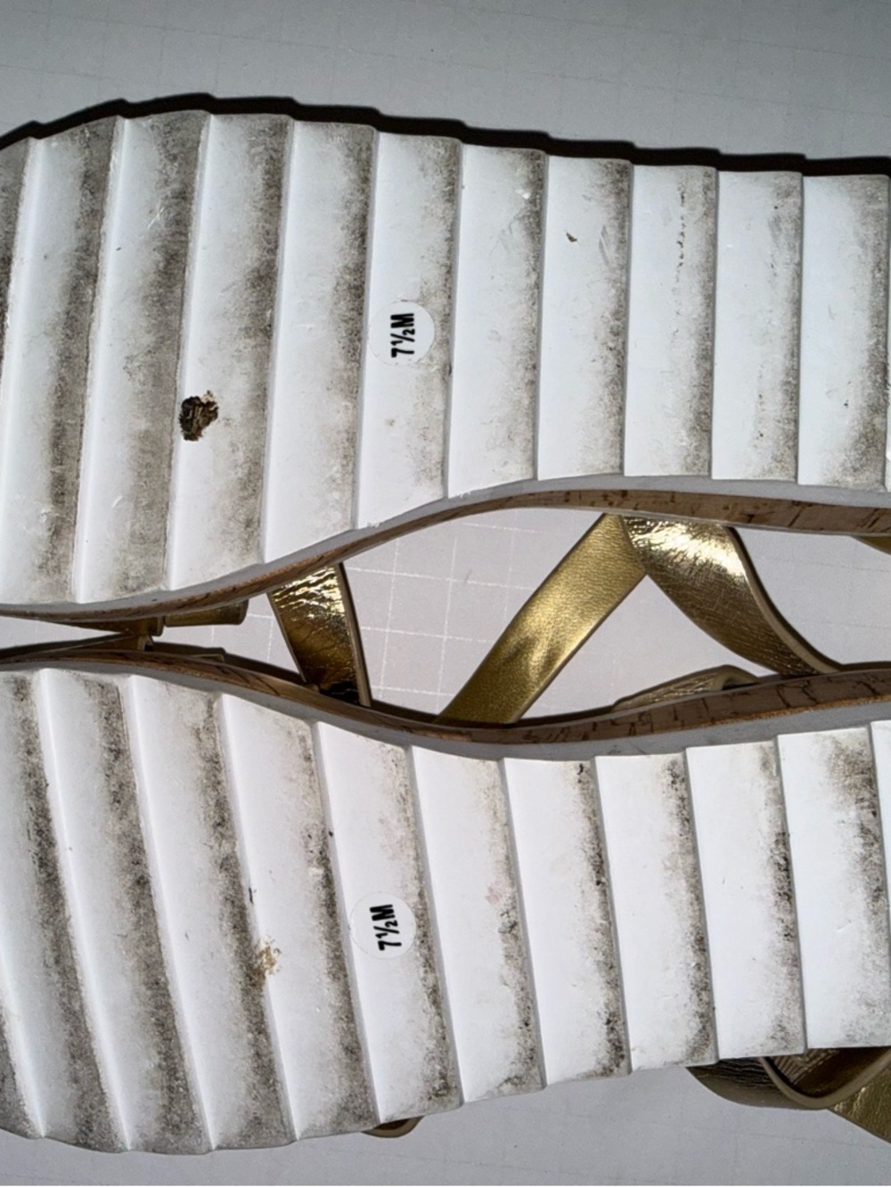 Women’s Marc Fisher Metallic Gold Strappy Slingback Sandals 7.5 - Picture 5 of 5